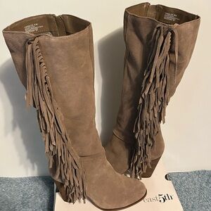 Steve Madden Brown Heeled Fringe Boots size 8